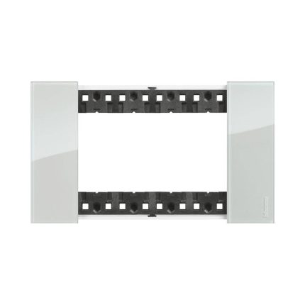 Living Now Bticino maske SKY